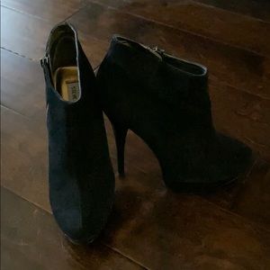 Platform Ankle boot